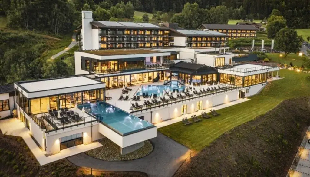 Hotel Sonnenhof Lam Au&szlig;enansicht Bayerischer Wald