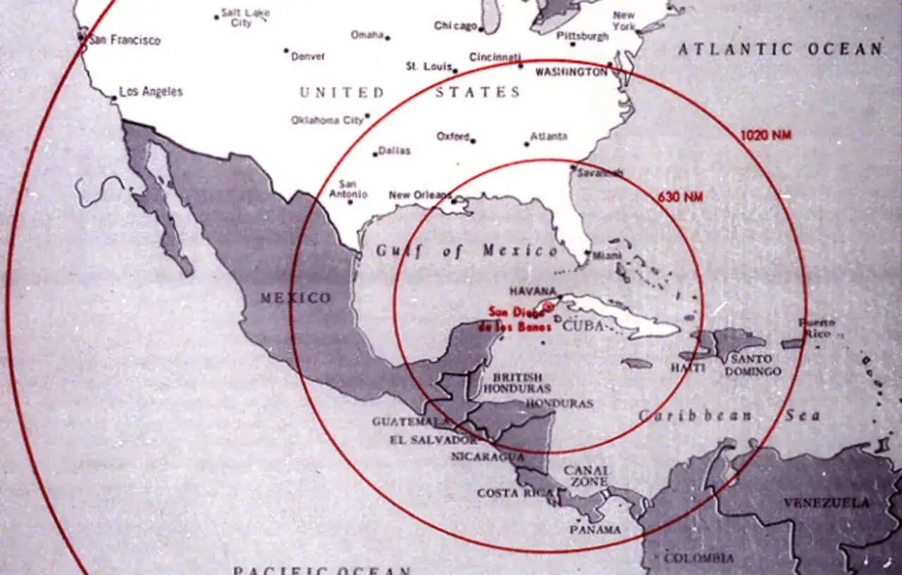 Mapa de alcance de misiles en América, ilustrando la tensión de que fue la guerra fría.