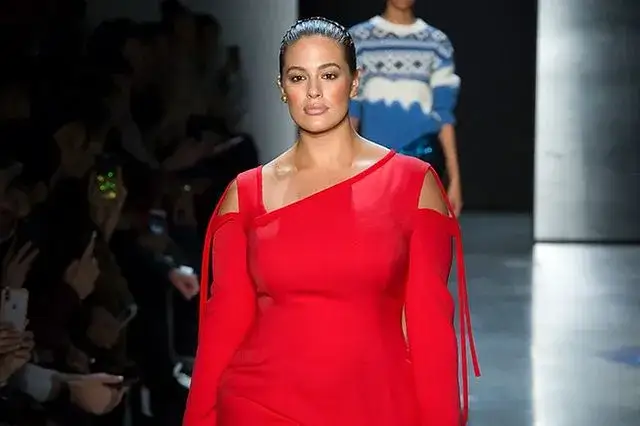 modelka plus size modeling komercyjny