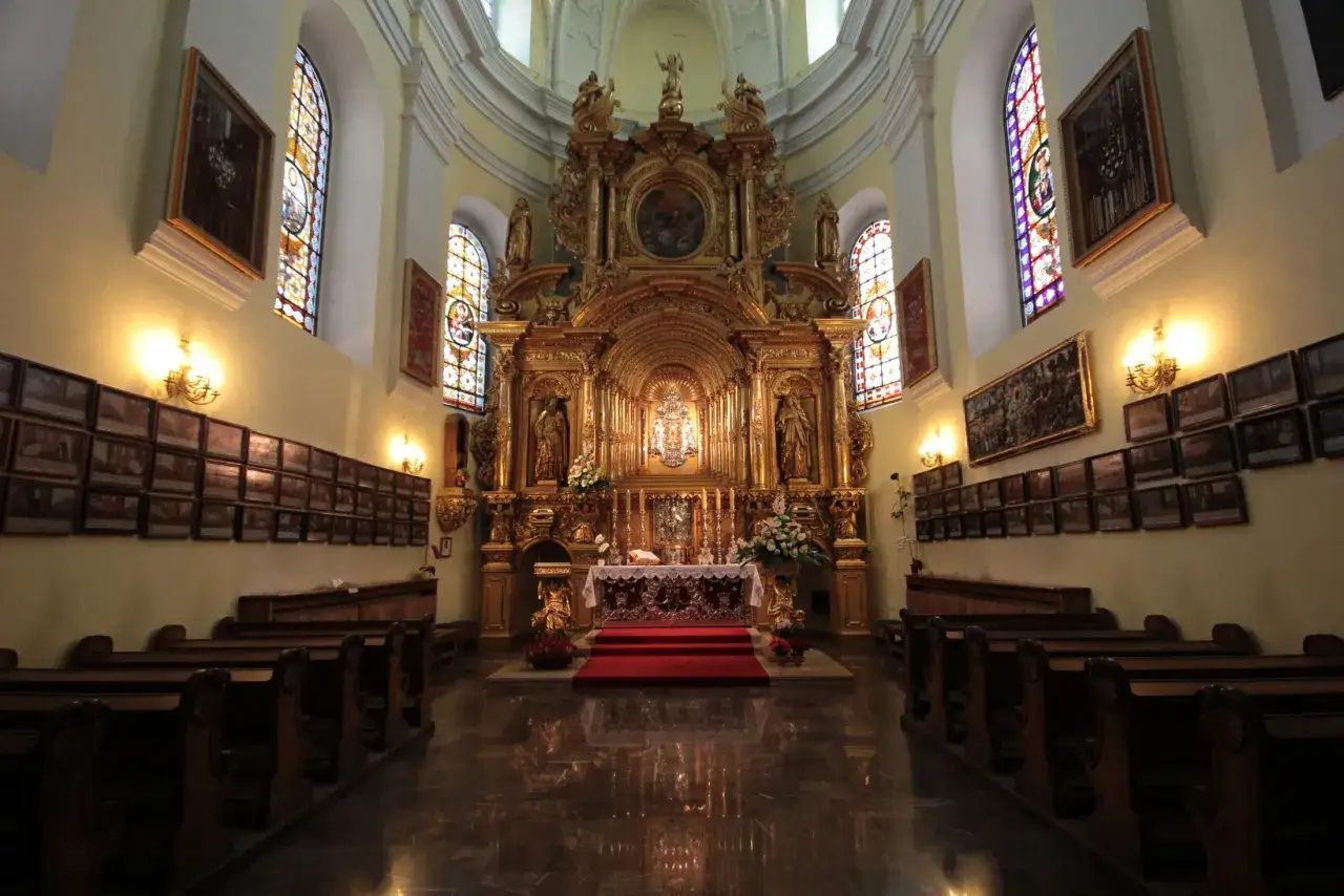 Sanktuarium Matki Bożej Gidelskiej figurka