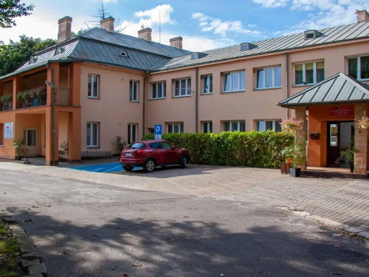 Dom seniora Dąbrówka wybór decyzja