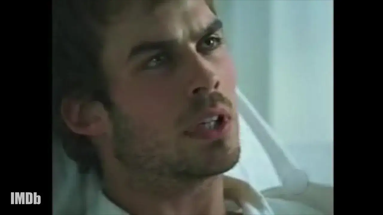 Primo piano di Ian Somerhalder, attore noto per i suoi film e programmi TV.