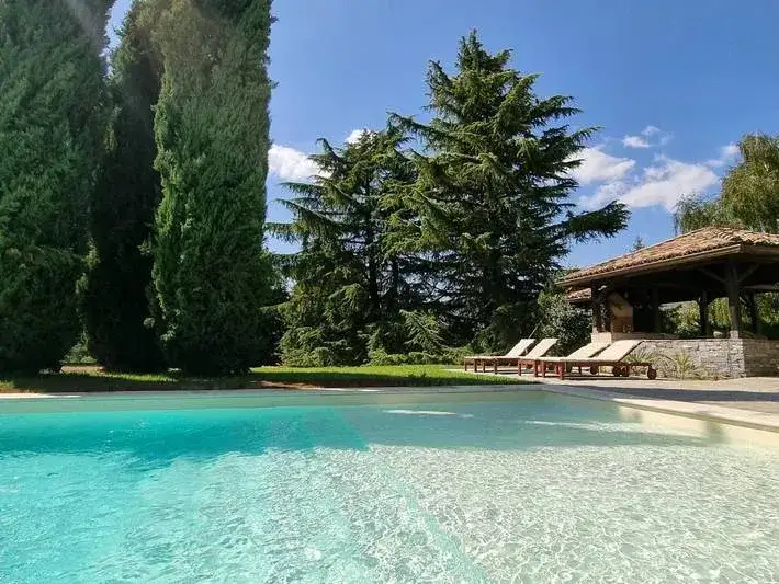 Agriturismo Abruzzo piscina famiglia