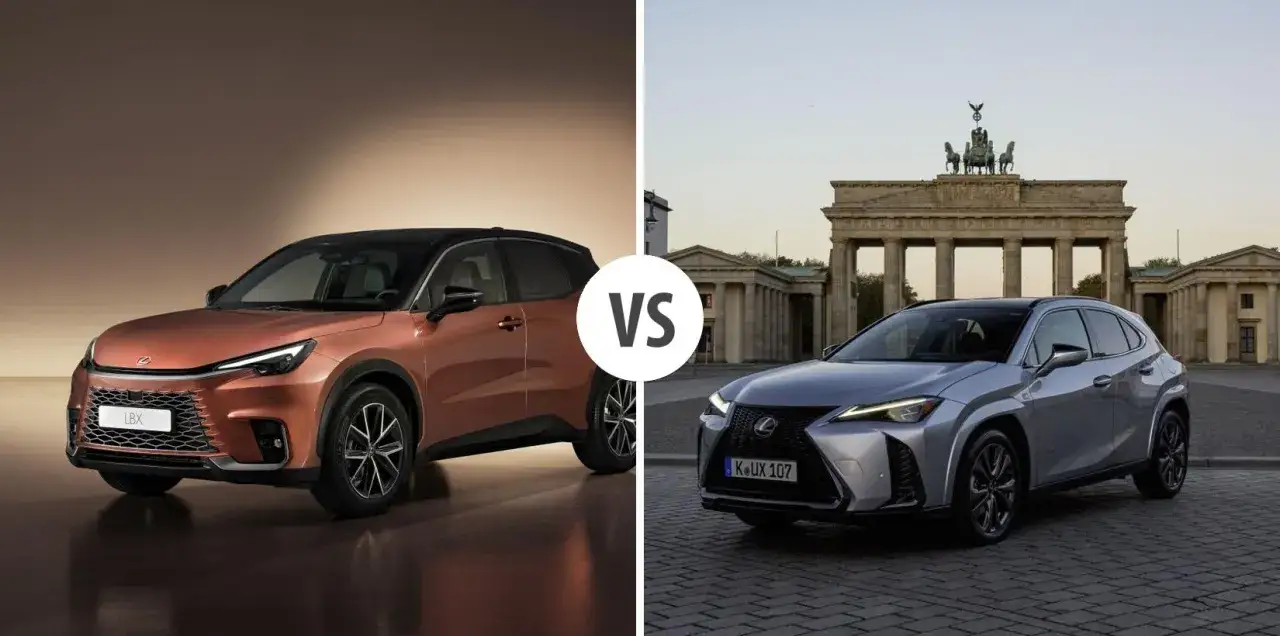 Dwa modele Lexus hatchback: jeden w kolorze miedzianym, drugi srebrny, na tle Bramy Brandenburskiej.