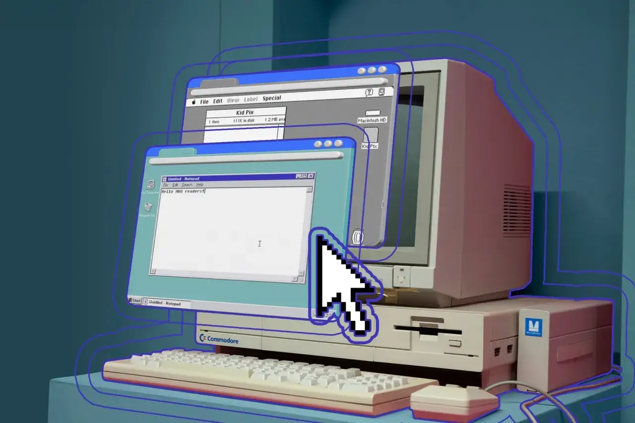 Retro komputer z otwartymi oknami, przypominającymi historię przeglądania. Kursor myszy wskazuje na ekran.