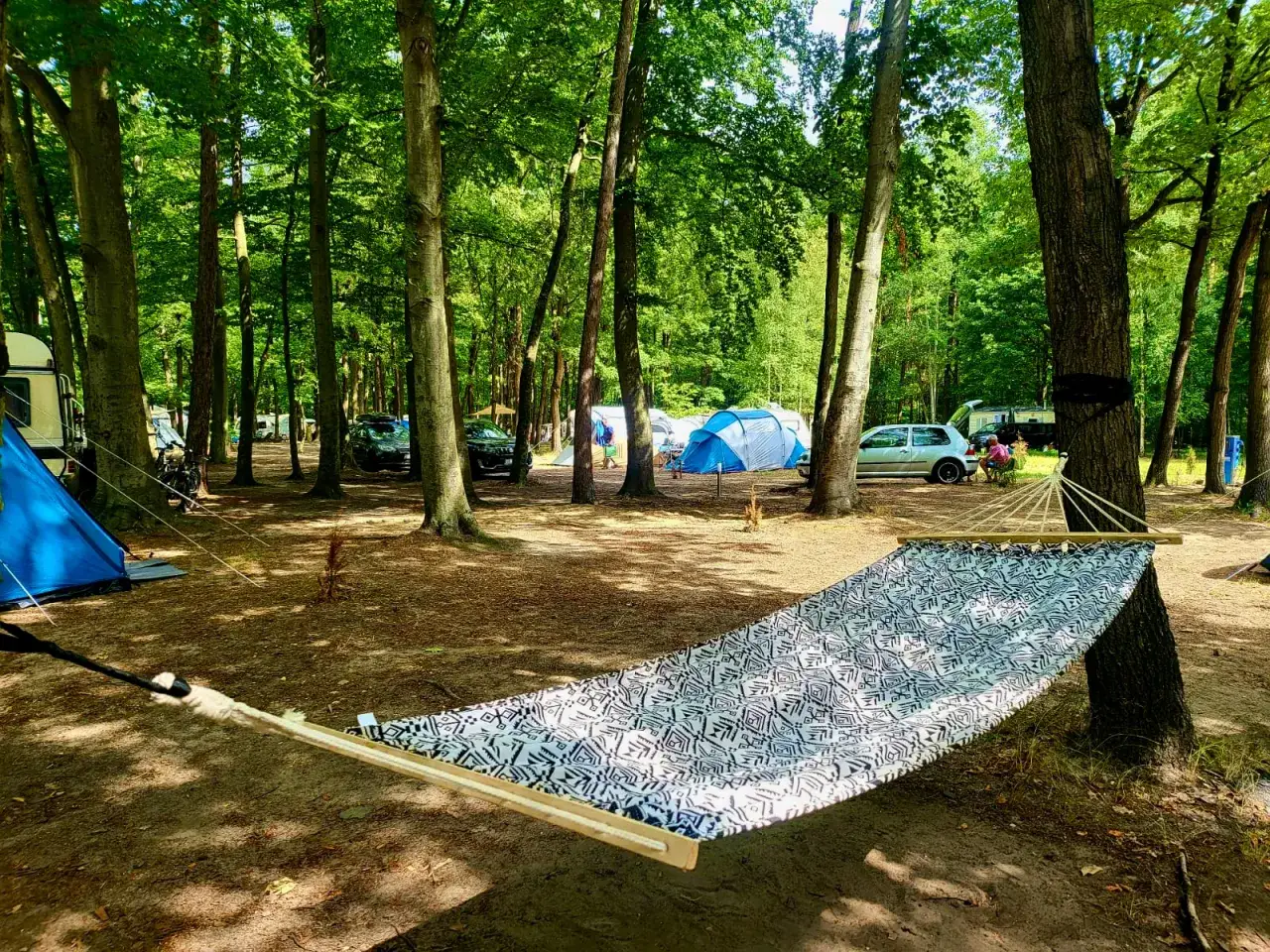Turawa Camp Camper Park jezioro kampery