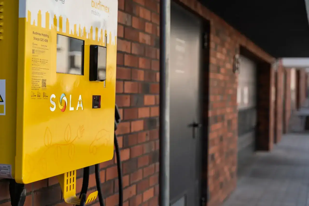 stacje ładowania samochodów elektrycznych osiedle