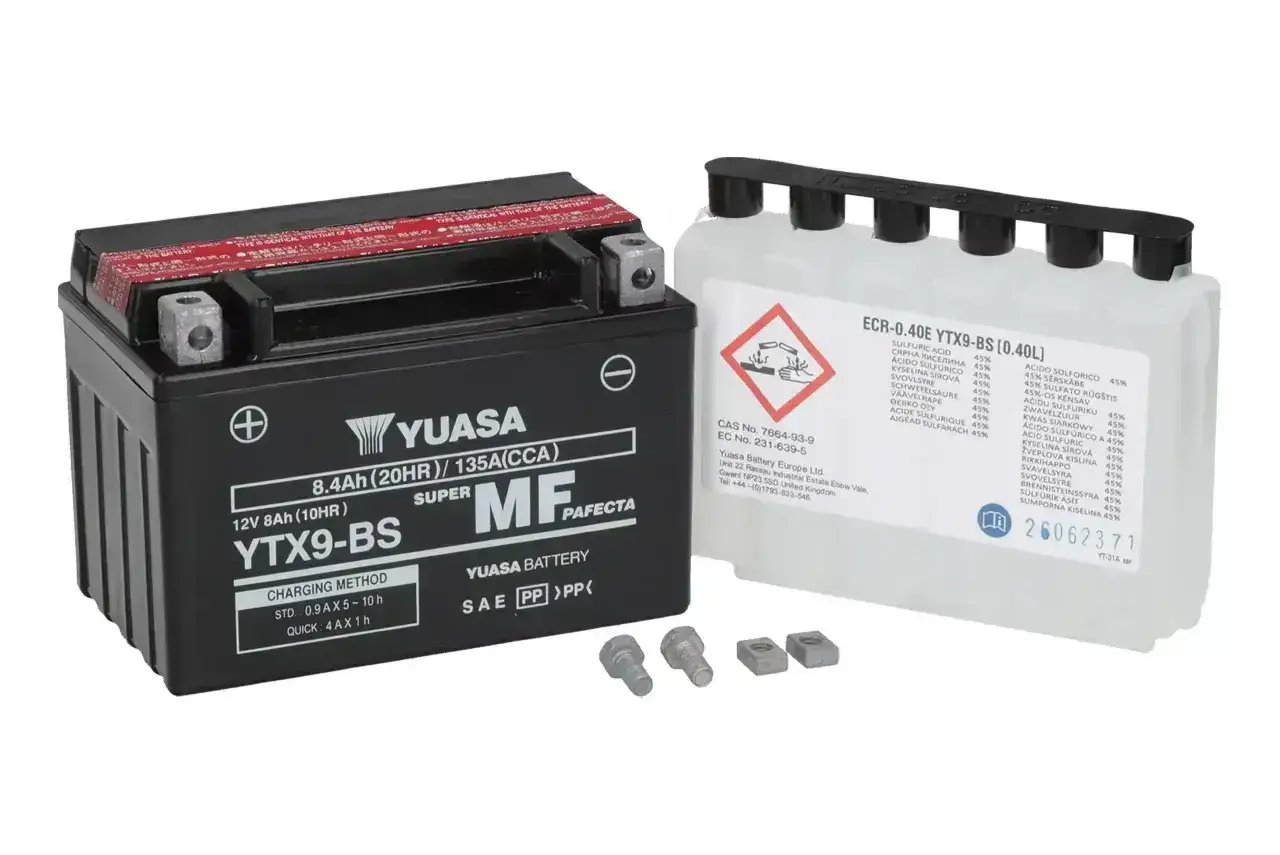 Akumulator motocyklowy Yuasa YTX9-BS, z elektrolitem w osobnym pojemniku. Idealny wybór, jaki akumulator do motocykla.