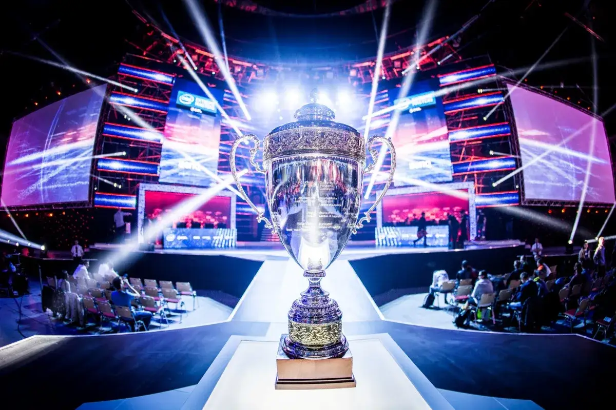 Inwestowanie w esport grafika poglądowa