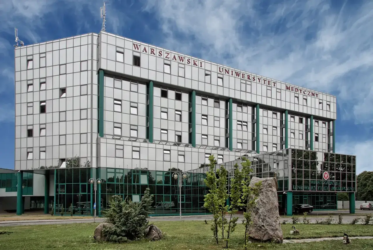 Uniwersytet medyczny vs AWF