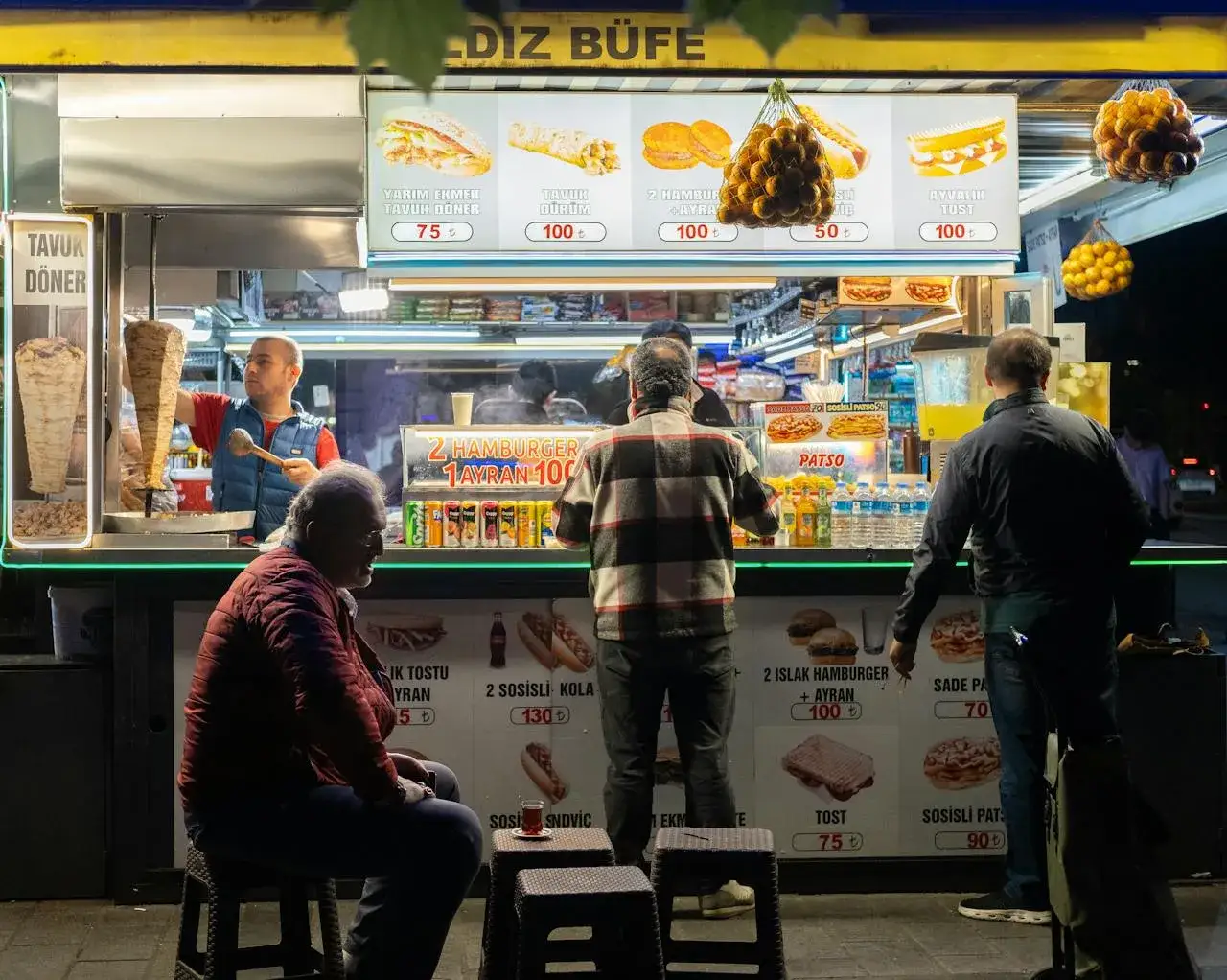 Zdjęcie Ile można zarobić na kebabie? Zaskakujące fakty o dochodach