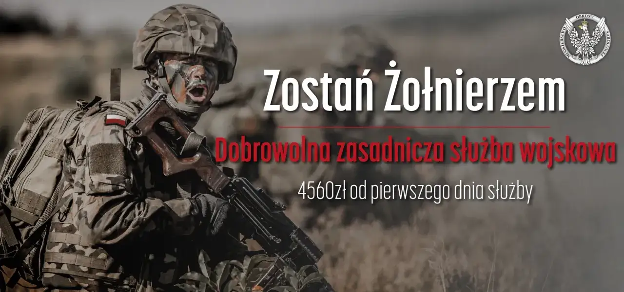 Żołnierz w kamuflażu z karabinem, gotowy do akcji. Rekrutacja na dobrowolną zasadniczą służbę wojskową. 4560 zł od pierwszego dnia.