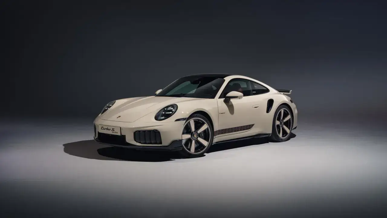 Porsche 911 Turbo S 