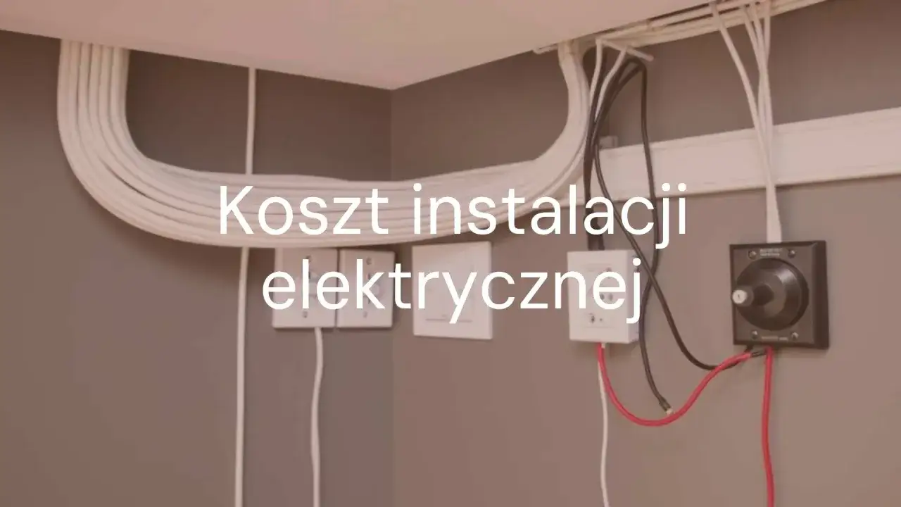 Przewody elektryczne prowadzone w listwach i puszkach. Tekst na zdjęciu: 