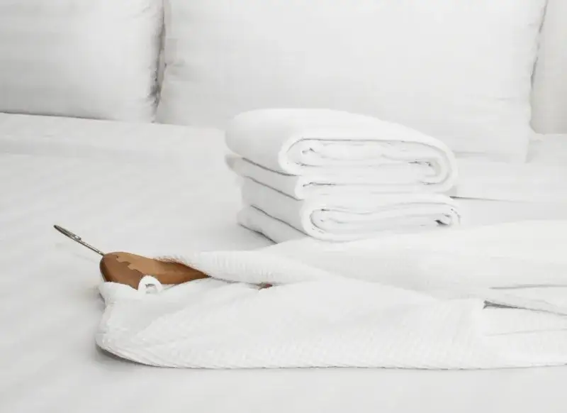 Zdjęcie Co można zabrać z hotelu? Sprawdź, by uniknąć nieprzyjemności