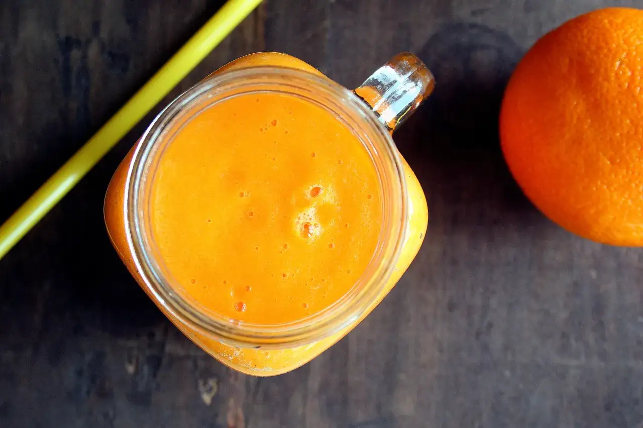 Jak obrać pomarańczę do smoothie