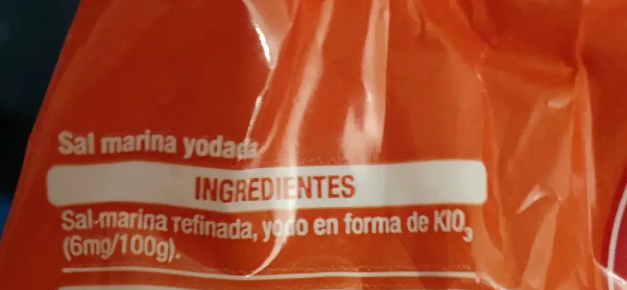 Sal marina yodada, ingrediente clave para la salud tiroidea. Sus beneficios son esenciales.