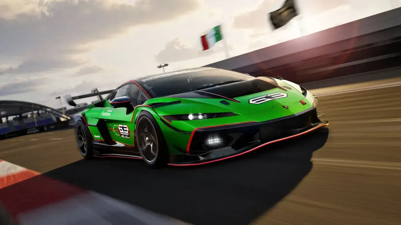 Zielonogreenowy, piekielny Lamborghini śmiga po torze wyścigowym. W tle powiewa włoska flaga.