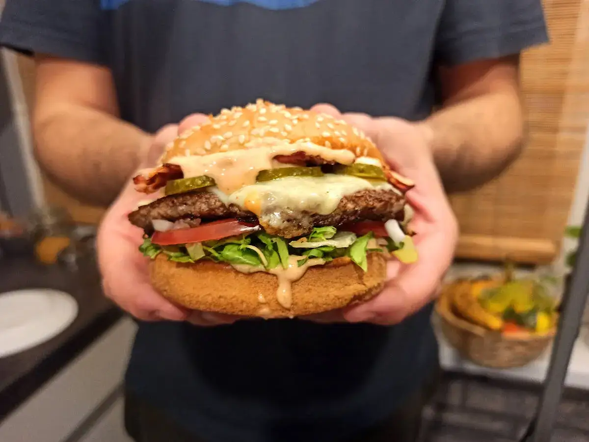 burger rzemieślniczy vs burger domowy