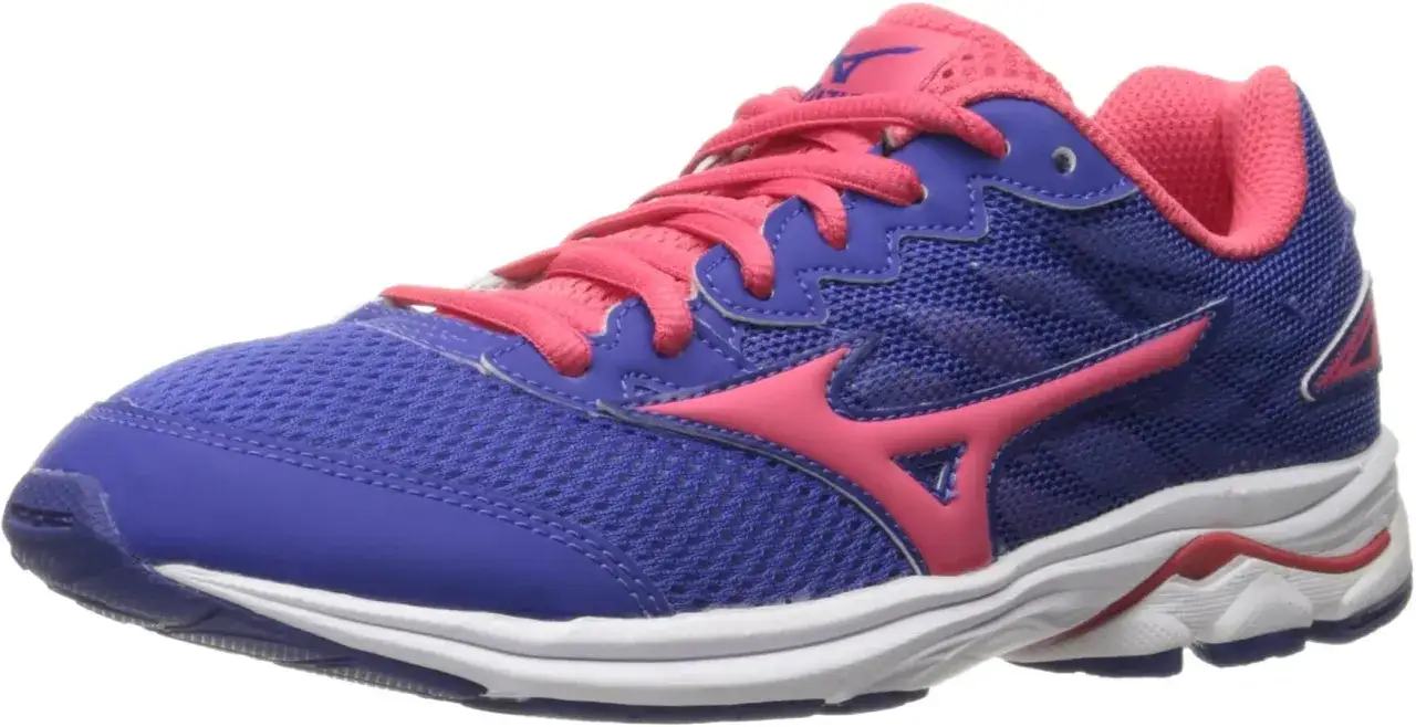 Buty sportowe Mizuno w kolorze niebieskim z różowymi akcentami. To firma znana z wysokiej jakości obuwia.