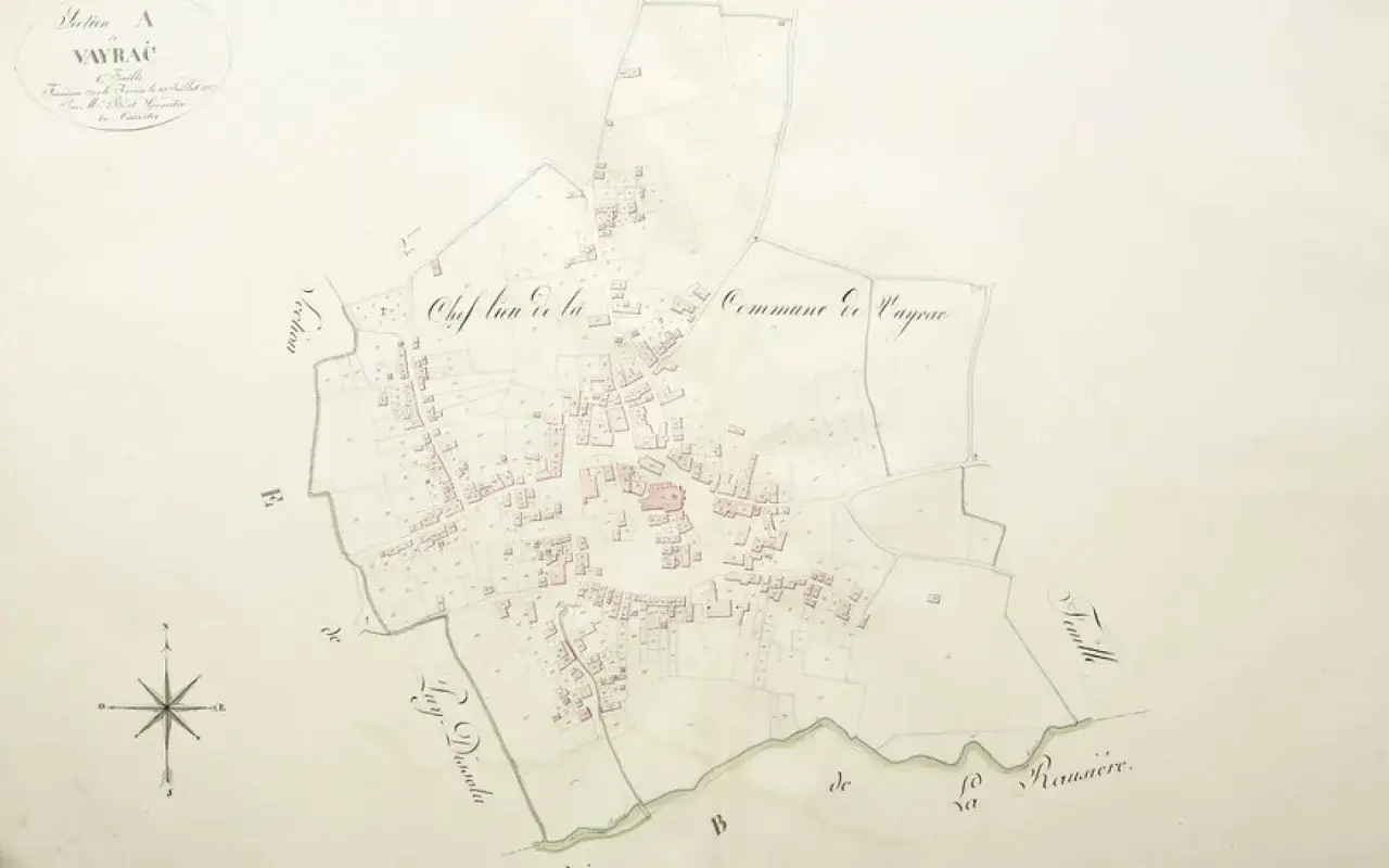 Carte ancienne de Vayrac, montrant le chef-lieu et la commune. Un lieu dit est une appellation locale pour un endroit pr&eacute;cis.