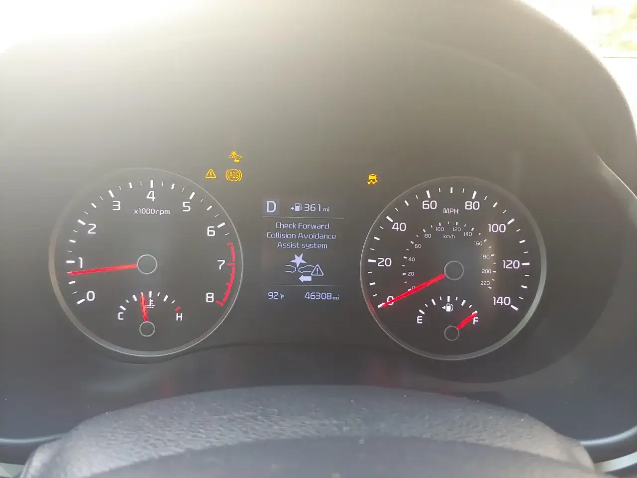 Kia Rio problem: Varningslampor lyser,