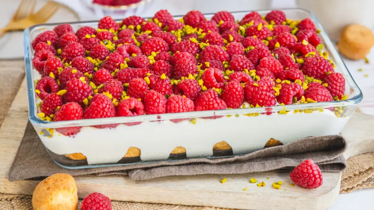 Windbeutel Himbeer Dessert Schichtdessert