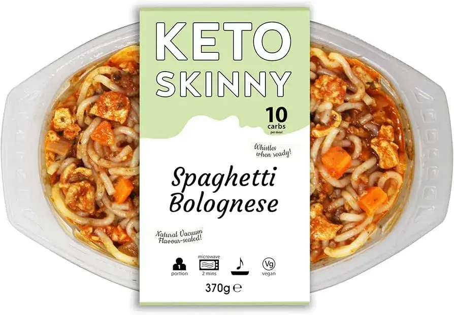 Plato de pasta konjac a la boloñesa keto