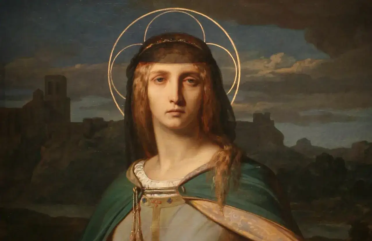 Portret młodej kobiety ze złotym nimbem, przypominający wizerunki świętych kobiet. Tło przedstawia mroczny krajobraz z budowlami.