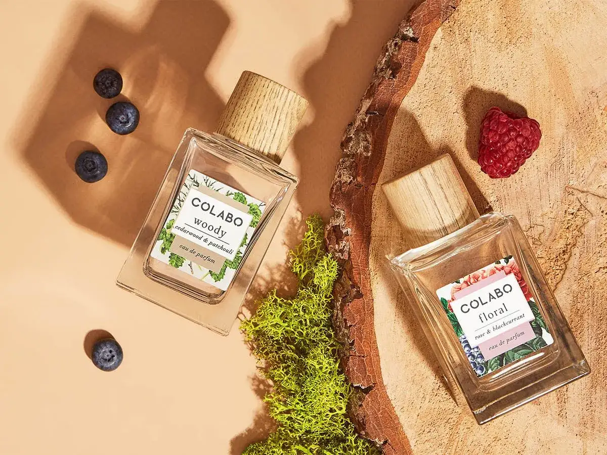 Dwa flakony perfum COLABO: