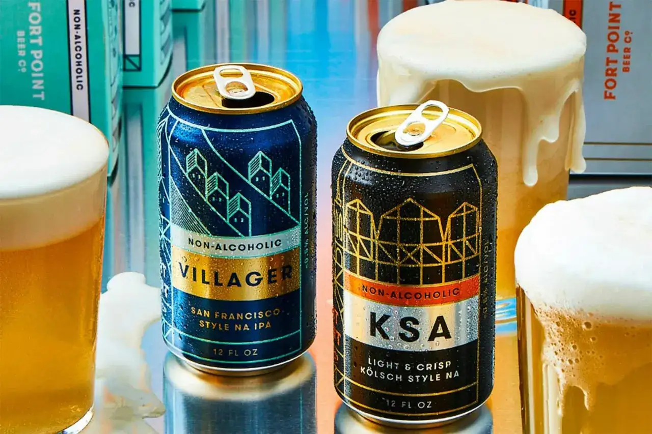 Deux bières sans malt, une IPA et une Kölsch, aux designs modernes. Parfaites pour une pause rafraîchissante.