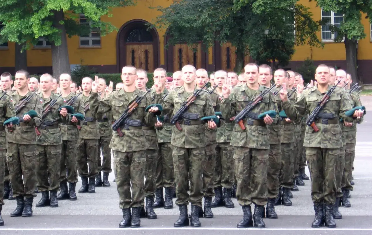 żołnierze wojsko polskie przysięga