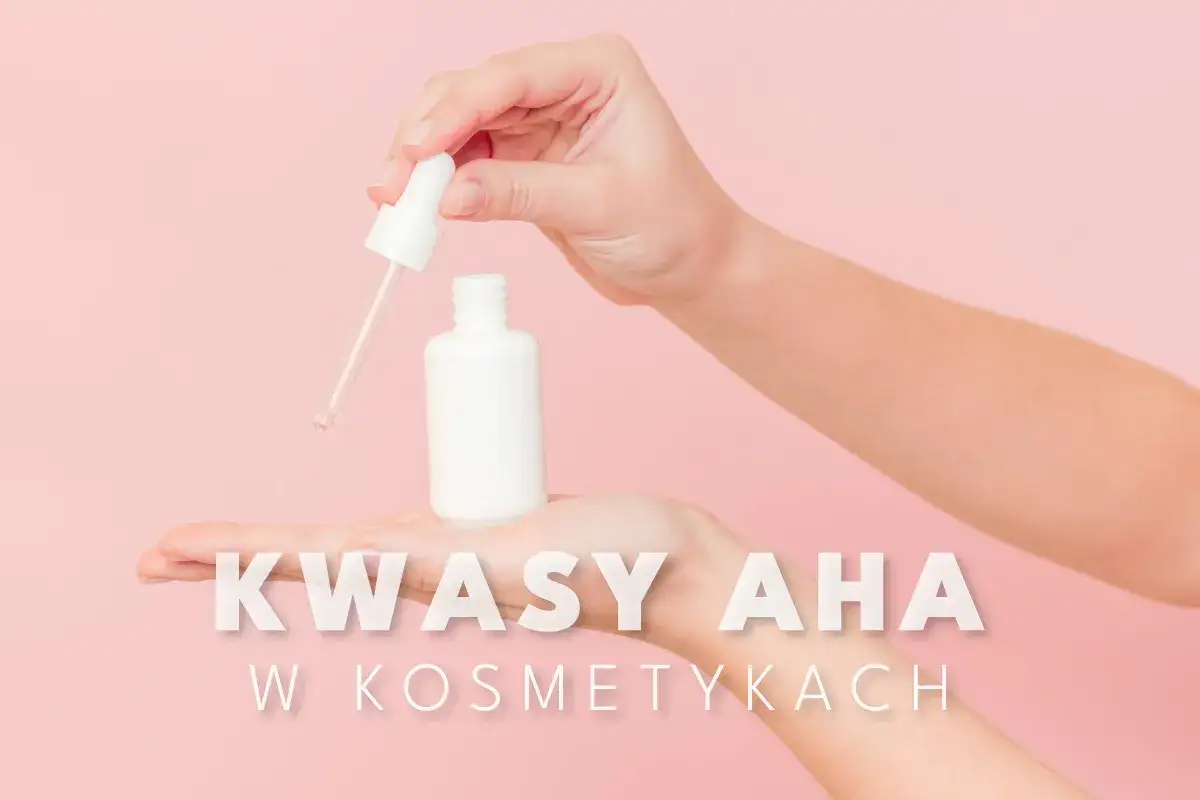 Dłonie trzymają białą buteleczkę z pipetą. Tekst 