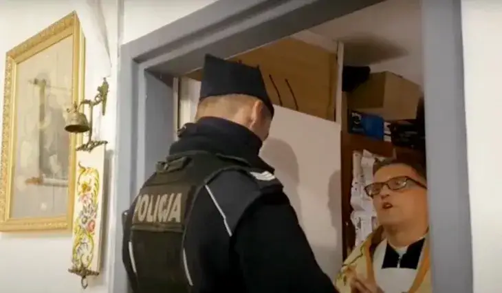 Policja w domu interwencja