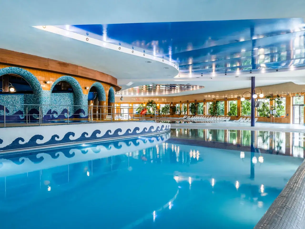 Hotel Gołębiewski Tropikana baseny