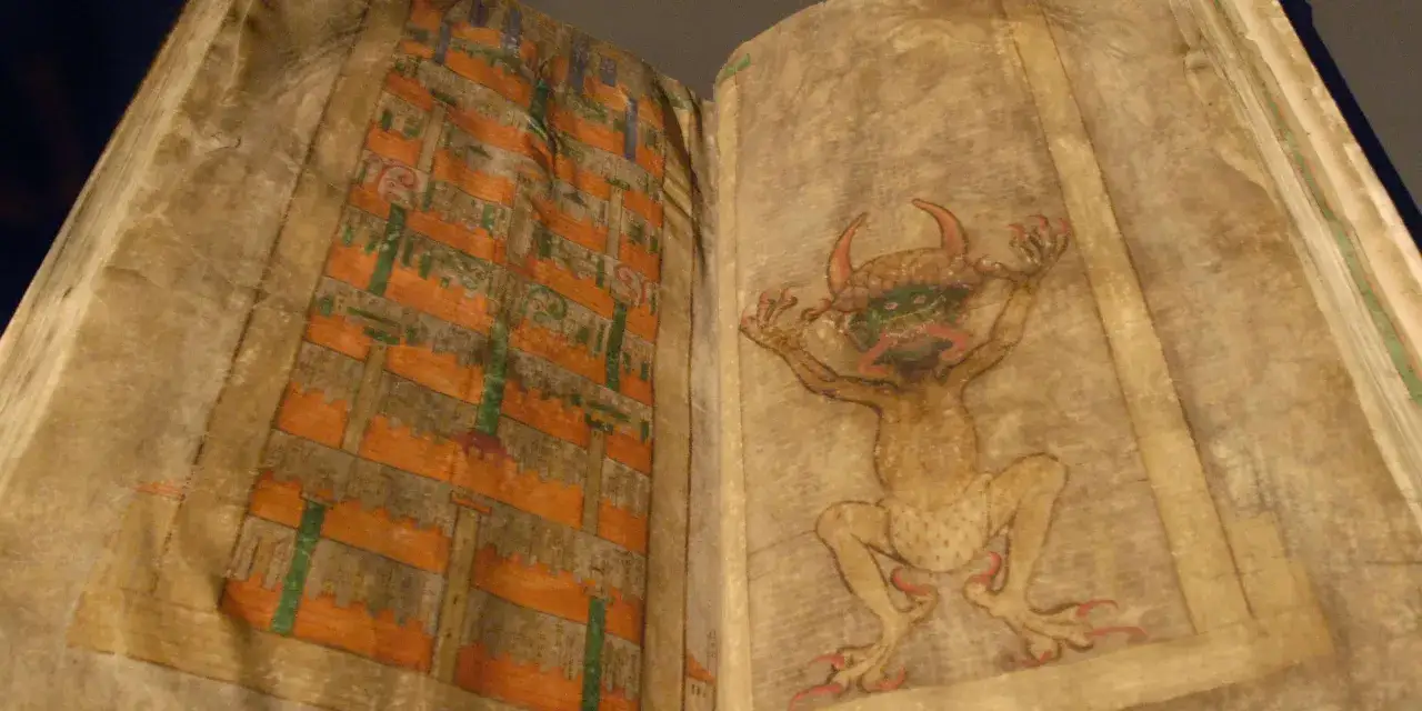 Ilustracja z manuskryptu: demon z rogami i pazurami, obok schematyczna budowla. Może to być wizja Lucyfera z Biblii.