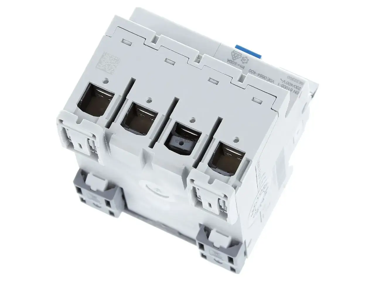 Trzybiegunowy wyłącznik nadprądowy, idealny do zabezpieczenia gniazdek. Sprawdź, jaki bezpiecznik do gniazdek będzie najlepszy.