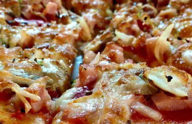 Pizza del restaurante La Góndola Zaragoza
