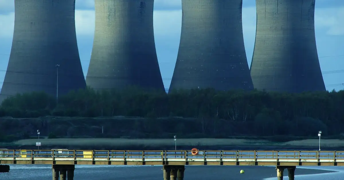 Ile zapłacisz za 1 kWh prądu? Sprawdź aktualne ceny energii elektrycznej