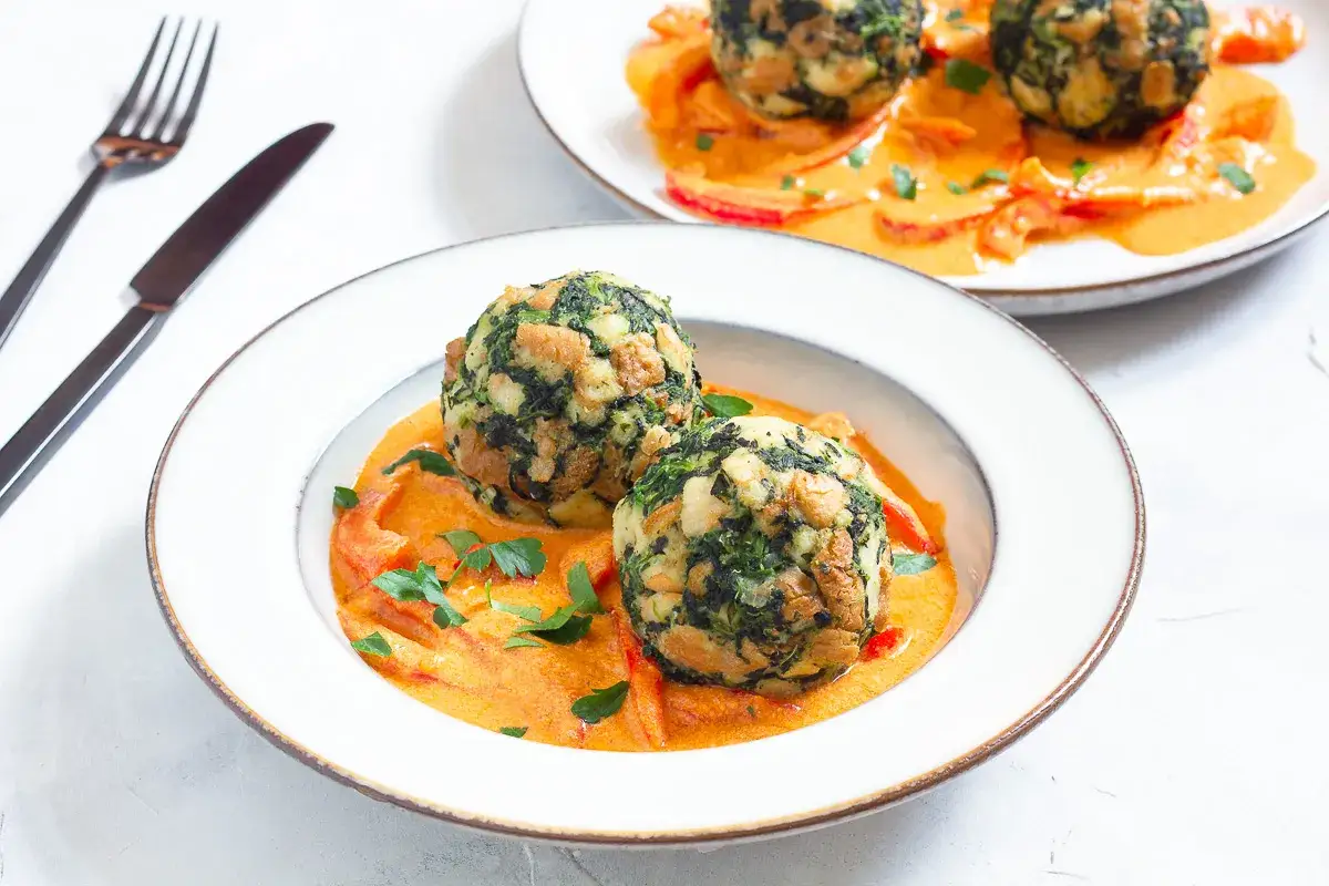 Vegane Kn&ouml;del Hauptgericht