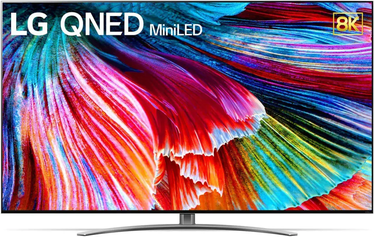 LG QNED MiniLED 8K TV mit lebendigen Farben, die die Unterschiede zwischen QNED vs QLED zeigen.