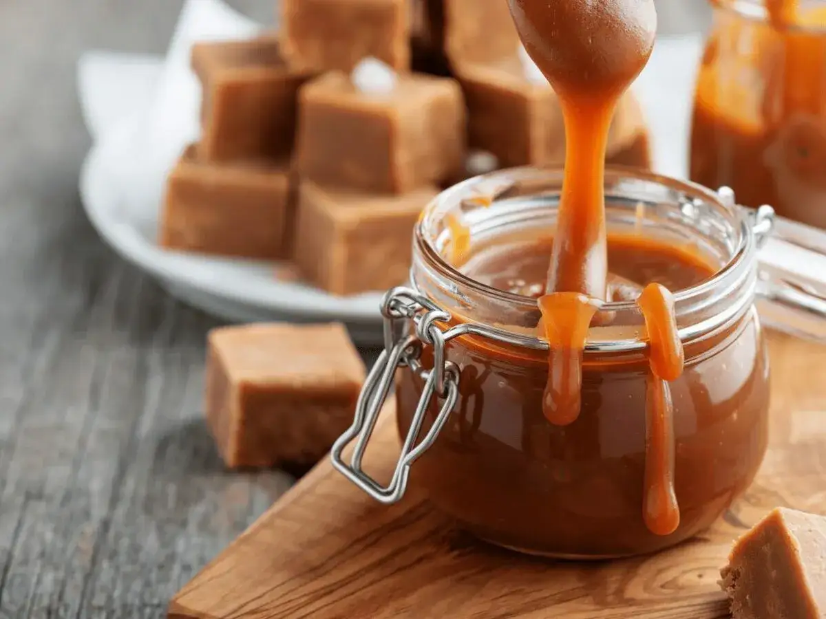 Keto karmel z masłem i śmietanką