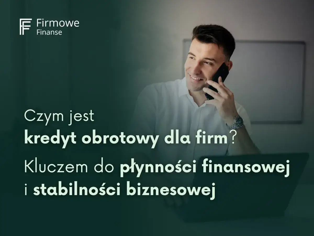 Mężczyzna rozmawia przez telefon, zastanawiając się, czym jest kredyt obrotowy dla firm. To klucz do płynności i stabilności.