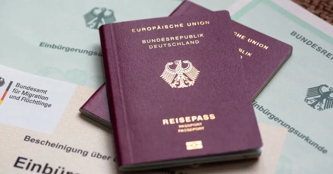 Niemieckie paszporty i dokumenty urzędowe. Czy do Irlandii potrzebny jest paszport? Zależy od Twojego obywatelstwa.