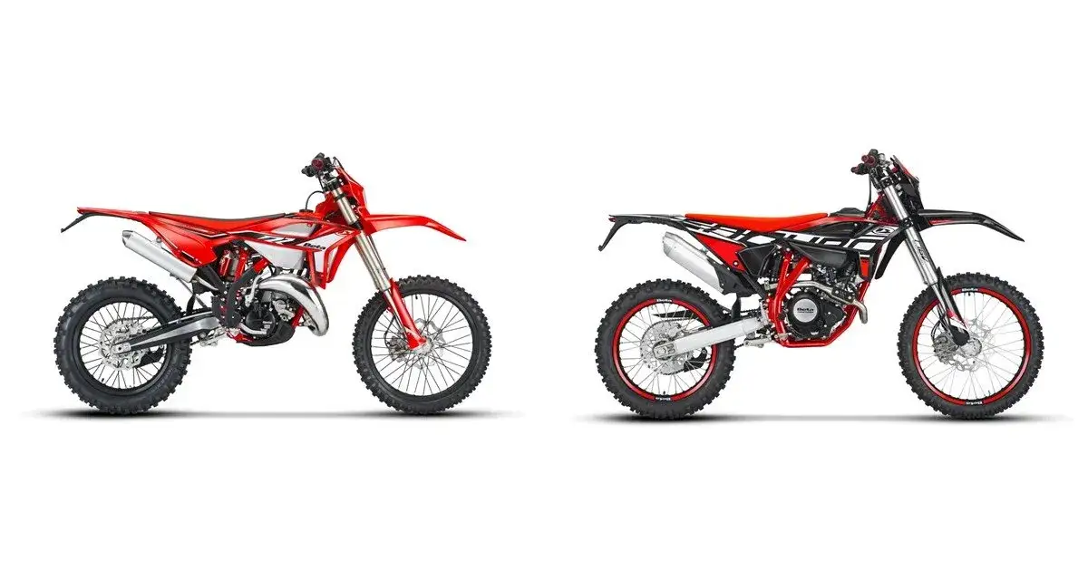 motocykl 125 silnik 4T vs 2T