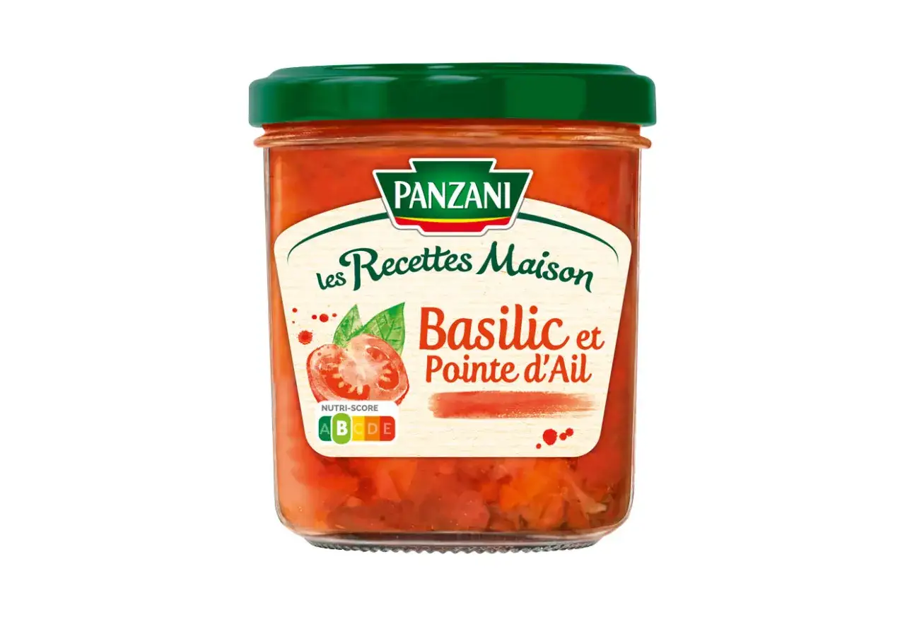 Bocal de sauce tomate maison Panzani Basilic et Pointe d'Ail. Une recette savoureuse pour vos plats.
