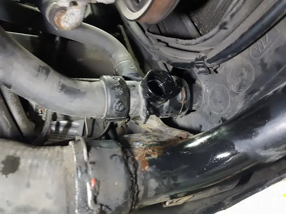 VW Passat B5 korek spustowy chłodnicy lokalizacja