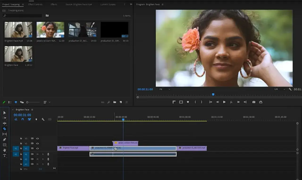 Edycja w **Premiere Pro**: na osi czasu widać klip z twarzą kobiety ozdobioną kwiatem, gotowy do dalszej obróbki.