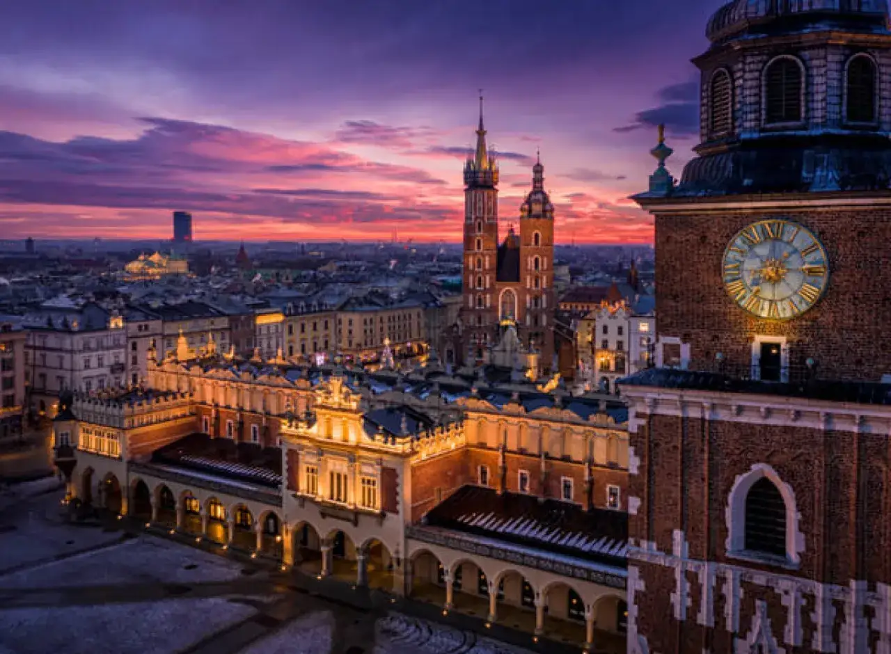 Kraków Rynek nocą