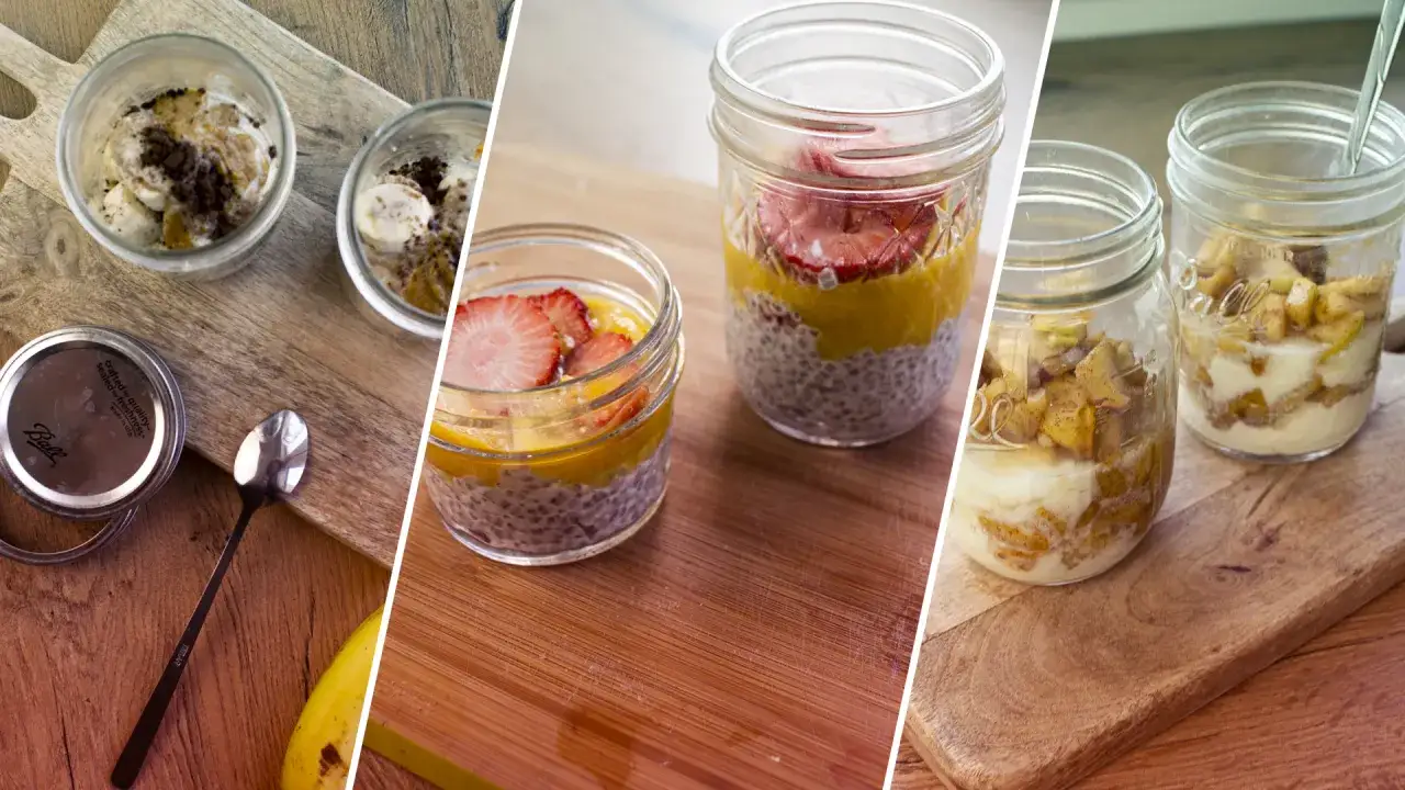 Pyszny deser zamiast kolacji: pudding chia z owocami i kremowe desery z jabłkami w słoikach.